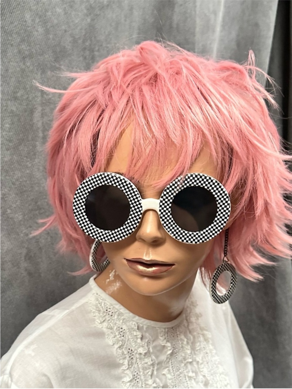 Vintage Round Sunglasses Dangle Earrings Chain  ‘80s Novelty Women’s
